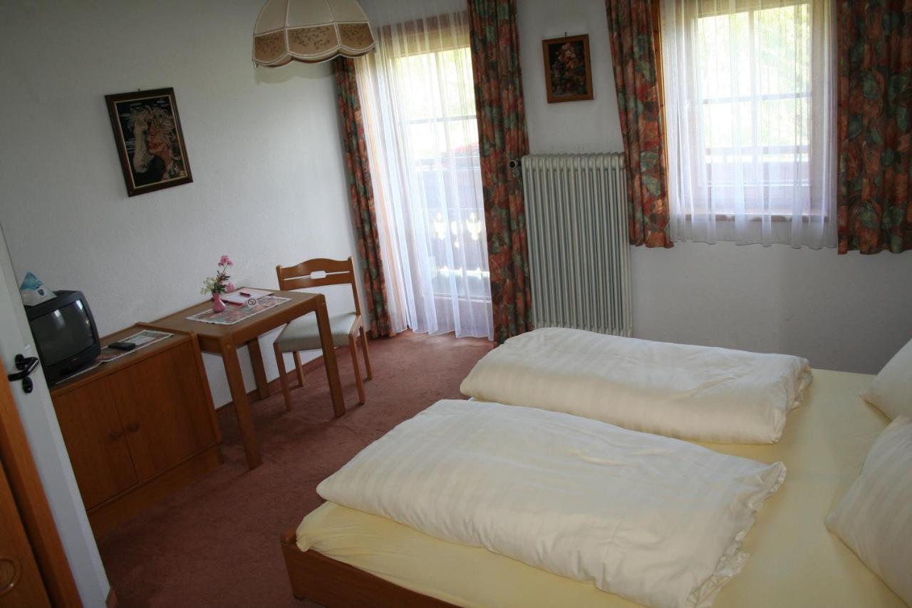Hotel Gasthof Schweizerhaus Stuhlfelden Szoba fotó